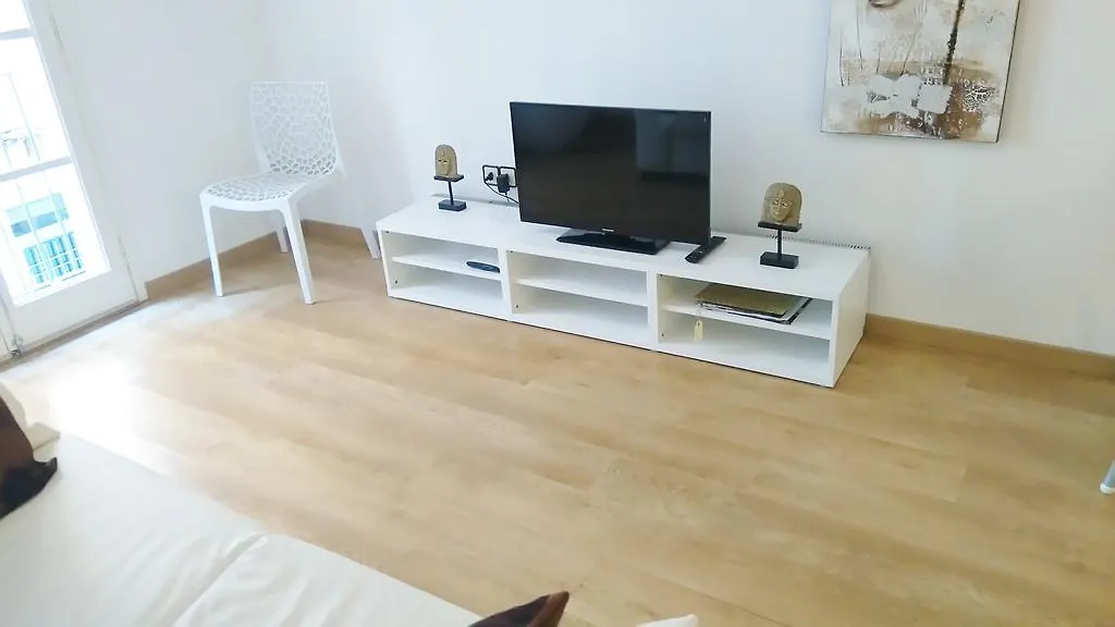 Girona Cul De La Lleona Apartment 0*,